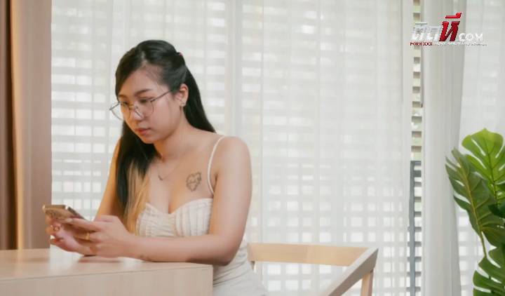 คลิปเต็ม ครั้งแรกกับน้องกี้ Onlyfans mickeemouse ลีลาโคตรเด็ด อมควยเล่นท่า69 จับเย็ดคาโซฟา แล้วมานั้งอมควยจนน้ำแตกคาปาก