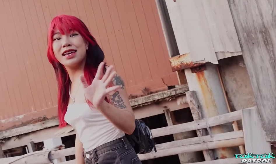 TukTukPatrol Frame น้องเฟรม สาววัยรุ่นน่ารักดัดฟัน นั่งตุ๊กๆ มารับพาไปห้อง เอาควยยัดปากสุดด้าม จับเย็ดกระแทกยับแตกใส่ปาก